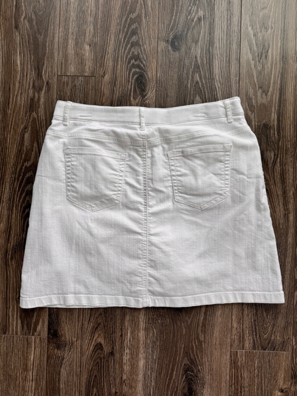 Croft & Barrow denim skort - Picture 2 of 4